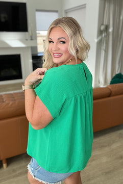 Airflow Babydoll Top in Kelly Green - Molliee Boutique