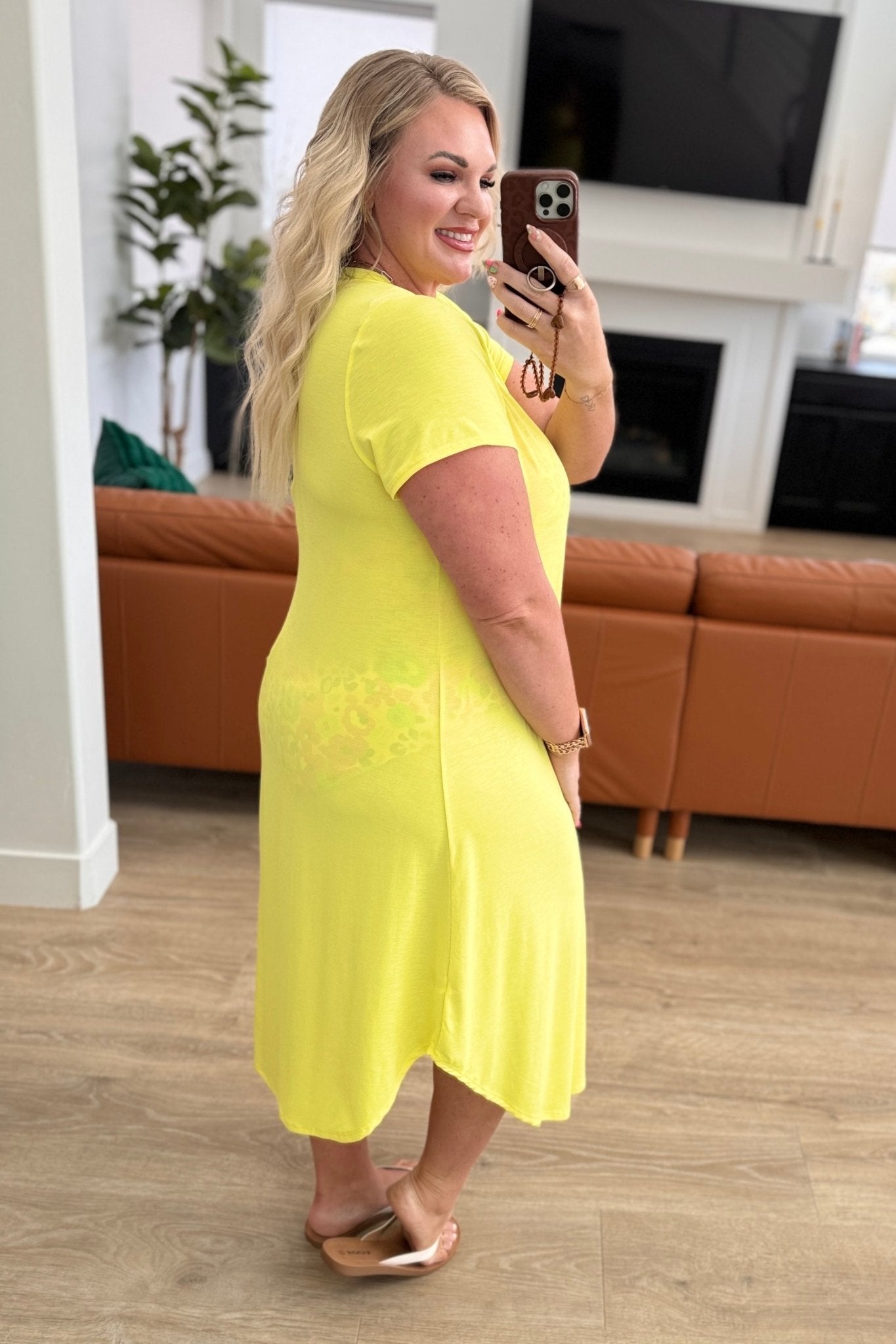 Dolman Sleeve Maxi Dress in Neon Yellow - Molliee Boutique