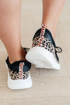 Easy to Spot Sneakers - Molliee Boutique