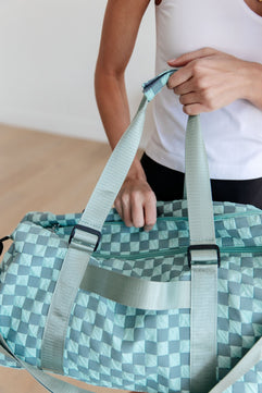 Elevate Travel Duffle in Teal - Molliee Boutique