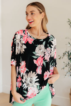 Essential Blouse in Black Floral - Molliee Boutique