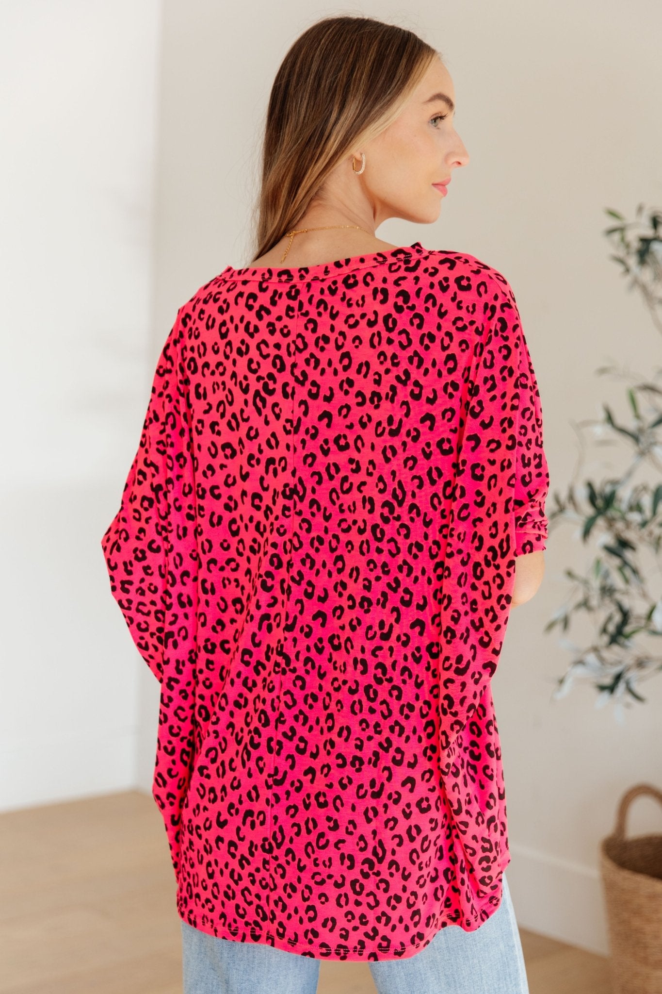 Essential Blouse in Hot Pink Leopard - Molliee Boutique