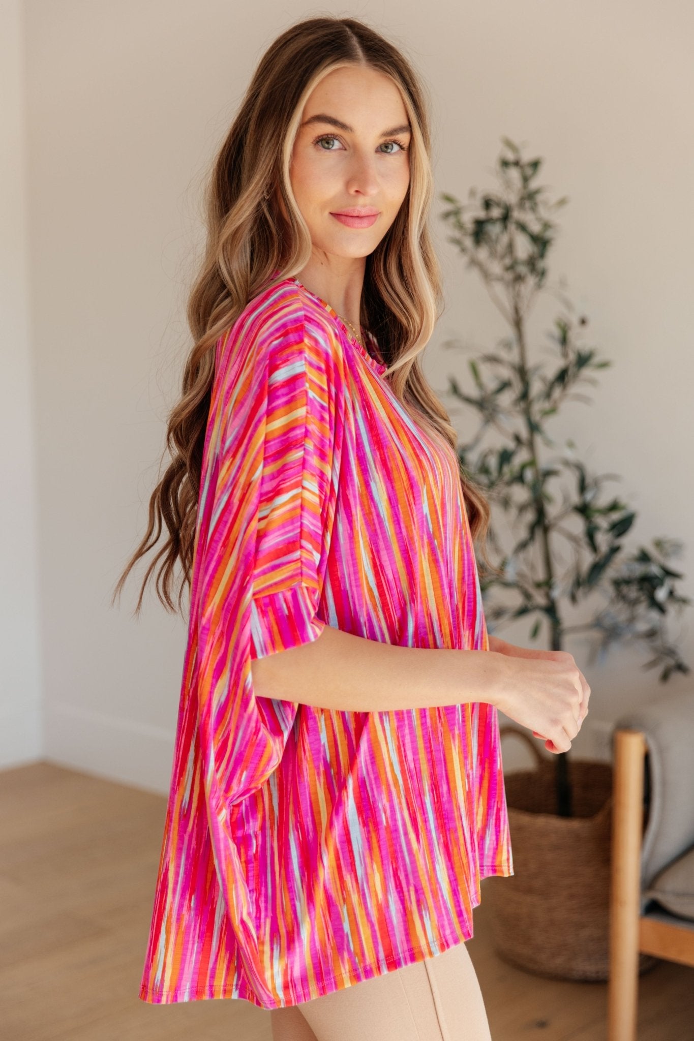 Essential Blouse in Magenta Kaleidoscope - Molliee Boutique