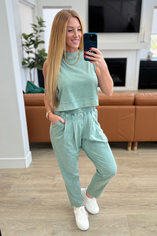 Limber Up Straight Leg Sweats in Olive - Molliee Boutique