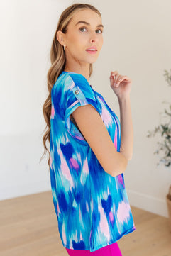 Lizzy Cap Sleeve Top in Royal Brush Strokes - Molliee Boutique