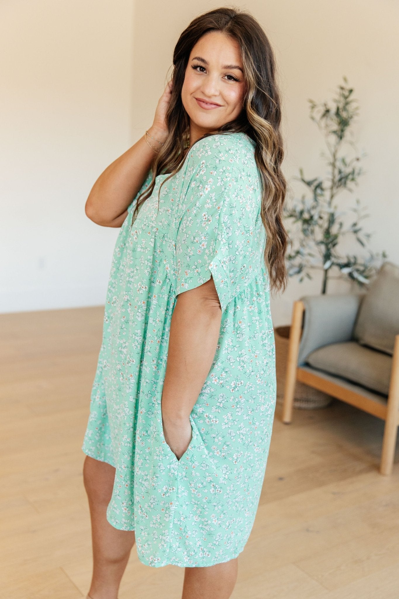 Rodeo Lights Dolman Sleeve Dress in Mint Floral - Molliee Boutique