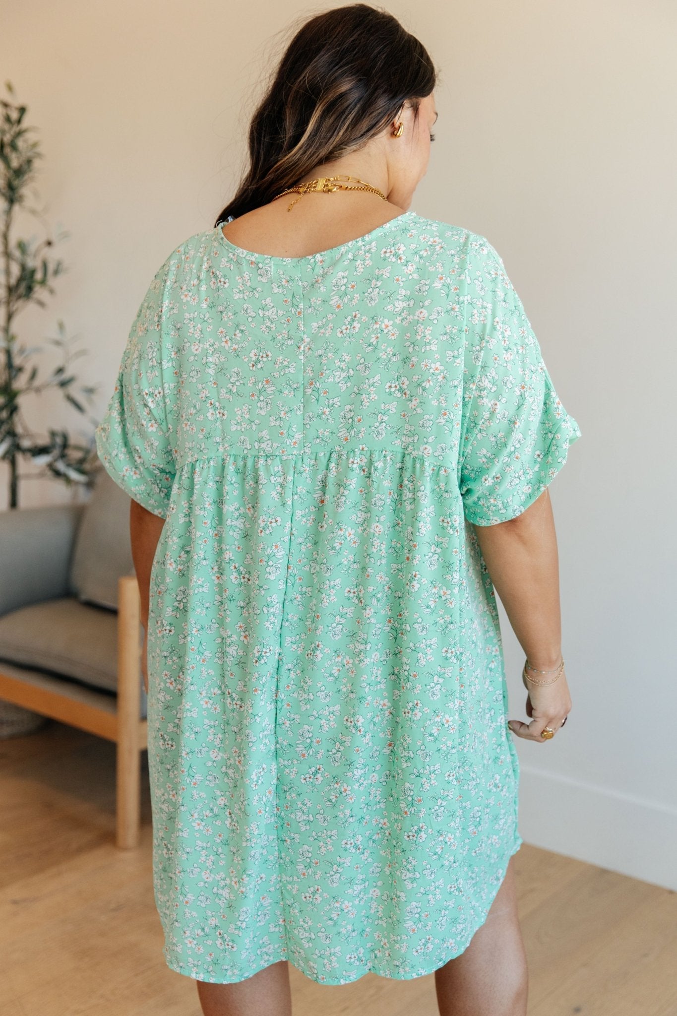 Rodeo Lights Dolman Sleeve Dress in Mint Floral - Molliee Boutique