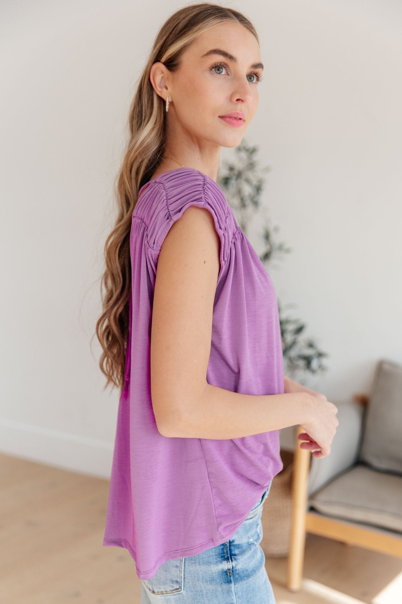 Ruched Cap Sleeve Top in Lavender - Molliee Boutique