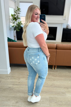 Sam Mid Rise Star Pocket Boyfriend Jeans - Molliee Boutique