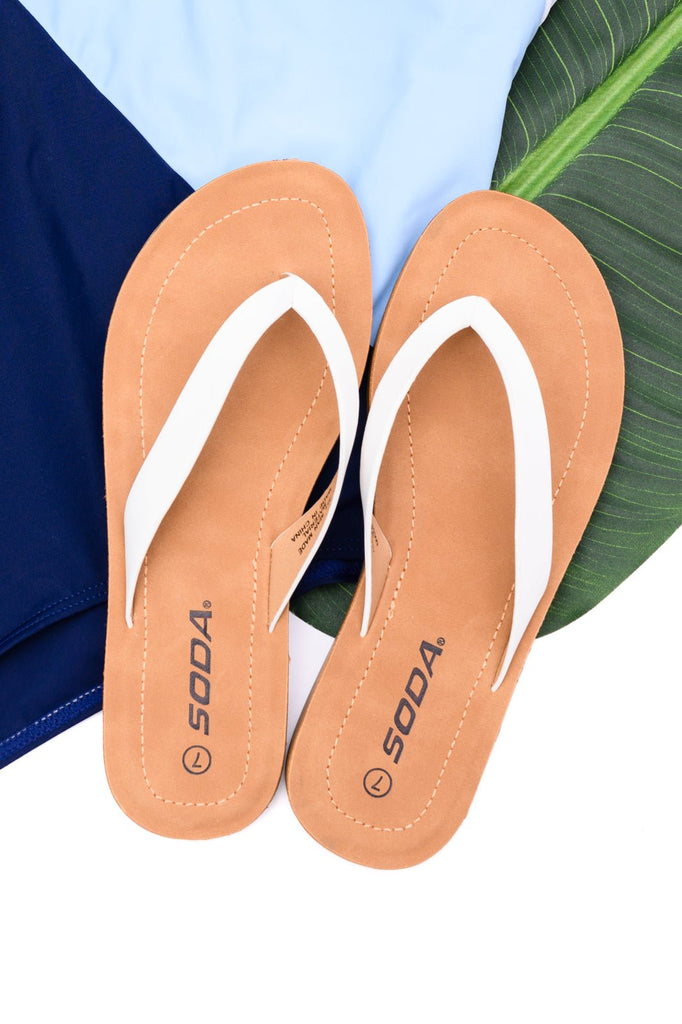 Sandy Shores Flip Flops - Molliee Boutique