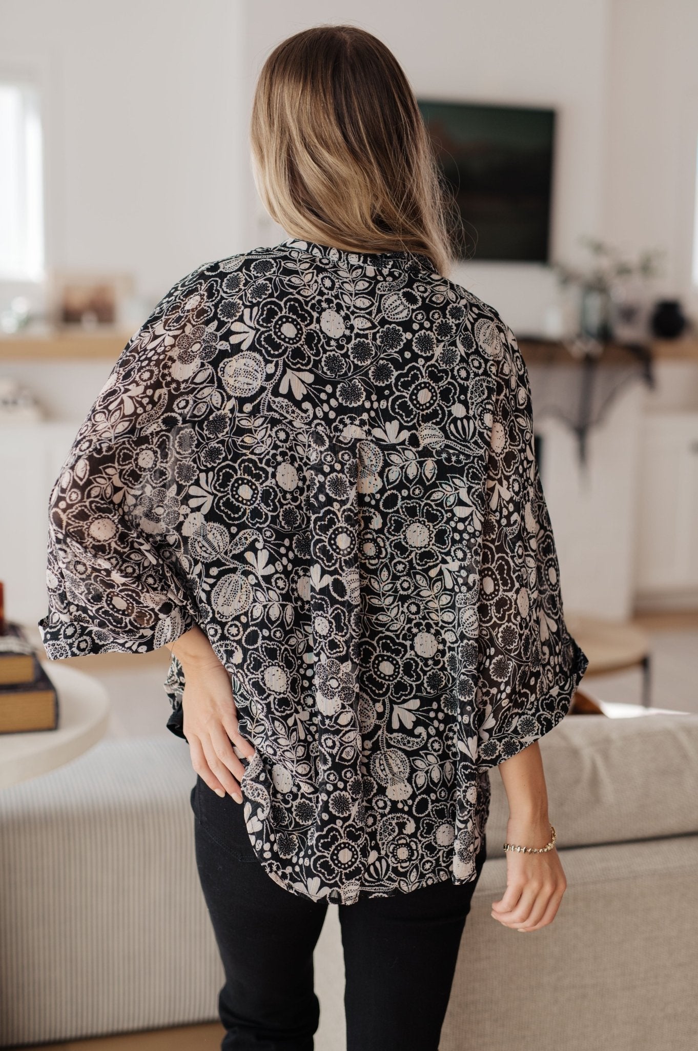 Work All Day Floral Top - Molliee Boutique