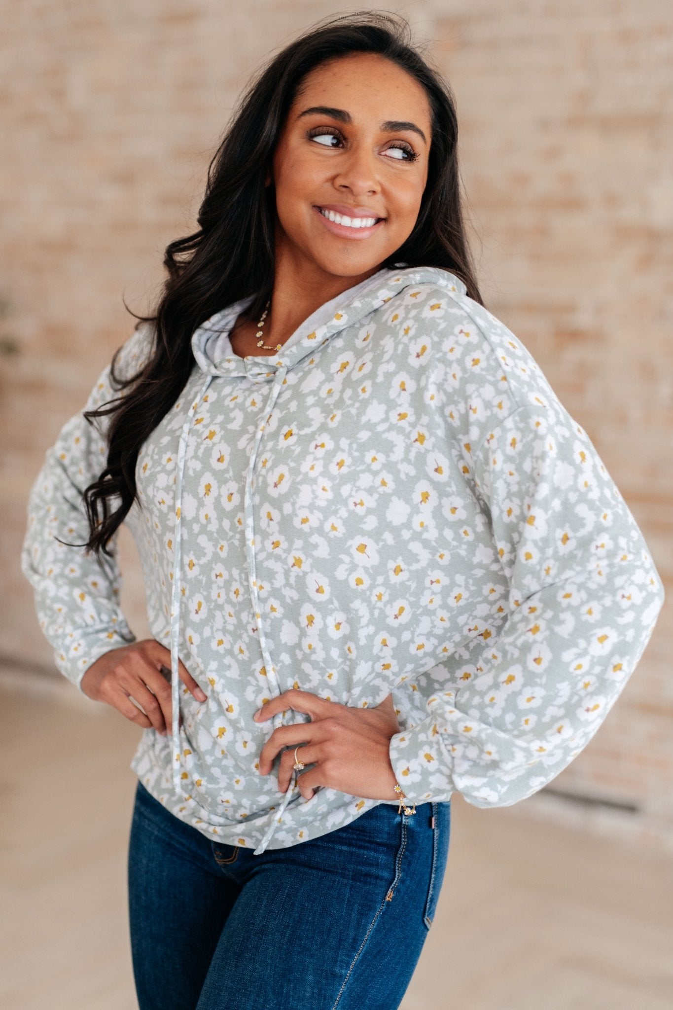 A Touch of Pollen Pullover Sweater - Molliee Boutique