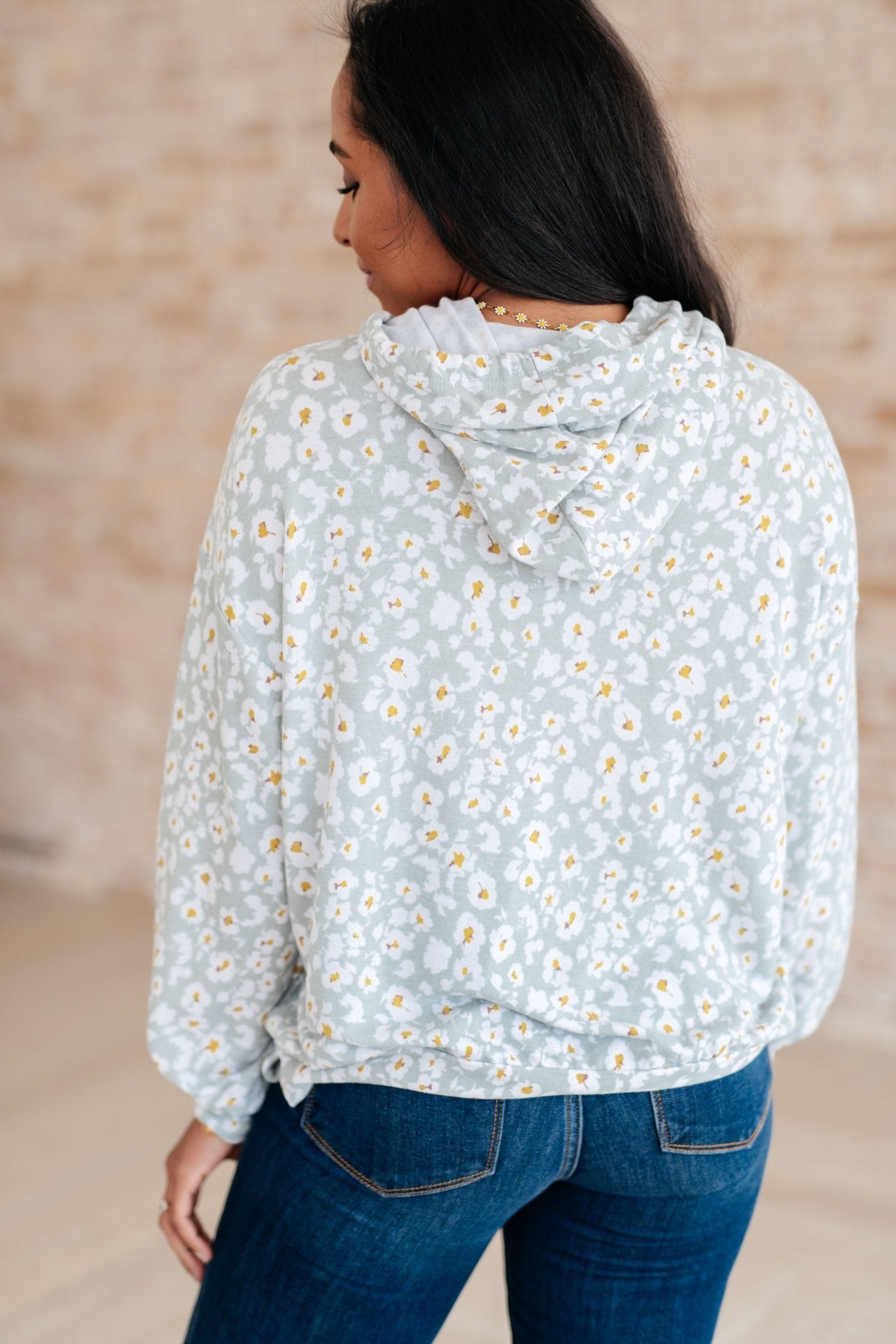 A Touch of Pollen Pullover Sweater - Molliee Boutique