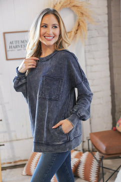 Blackberry Acid Wash Cotton Pullover with Side Pockets - Molliee Boutique