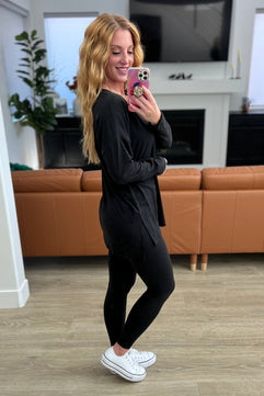 Buttery Soft V-Neck Long Sleeve Loungewear Set in Black - Molliee Boutique