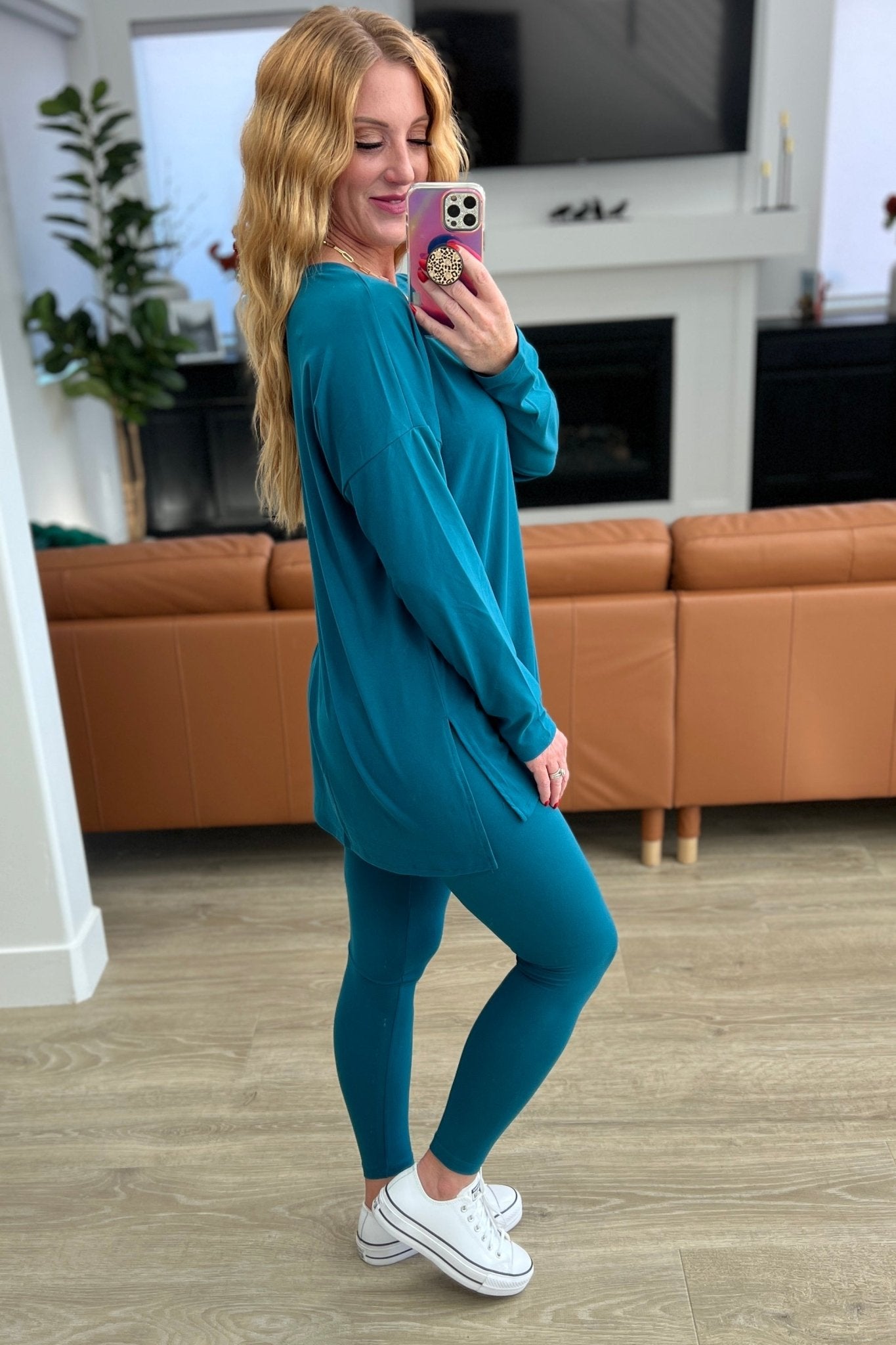 Buttery Soft V-Neck Long Sleeve Loungewear Set in Teal - Molliee Boutique