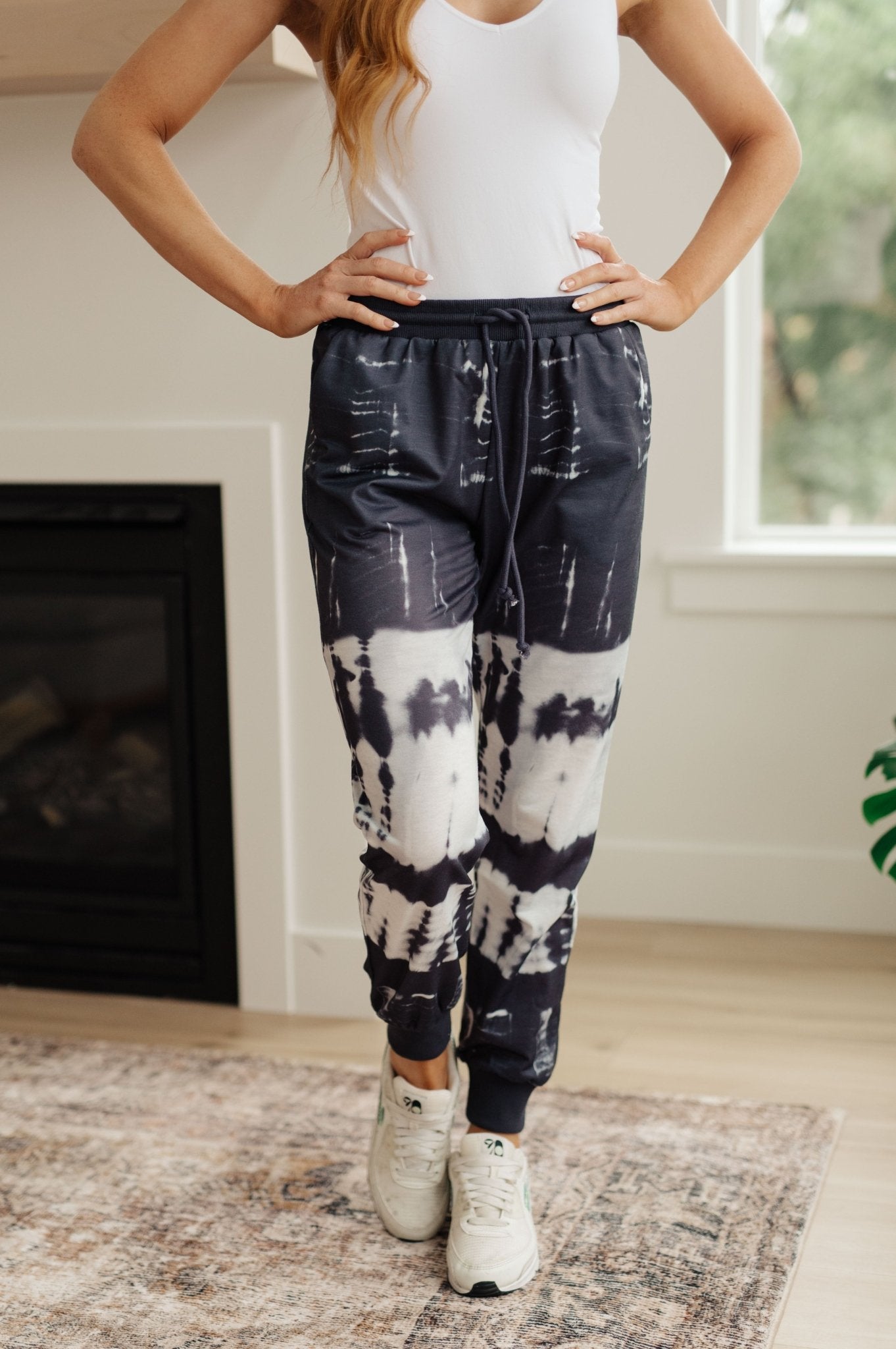 Can't Tie Me Down Joggers - Molliee Boutique