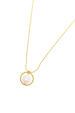 Center of the World Pearl Pendant Necklace - Molliee Boutique