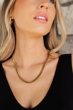 Chain Reaction Gold Plated Choker - Molliee Boutique