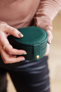 Circular Travel Jewelry Case in Green - Molliee Boutique