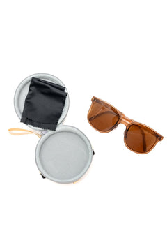 Collapsible Girlfriend Sunnies & Case in Champagne - Molliee Boutique