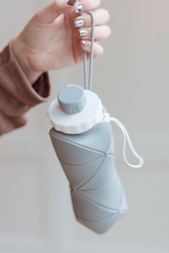 Collapsing Silicon Water Bottle in Diamond Gray - Molliee Boutique