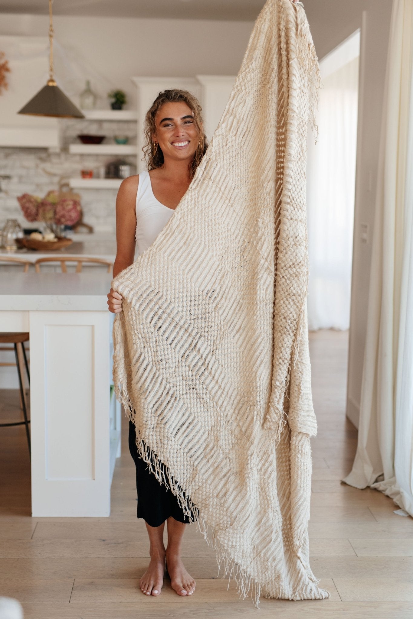 Graham Blanket Single Cuddle Size in Beige - Molliee Boutique