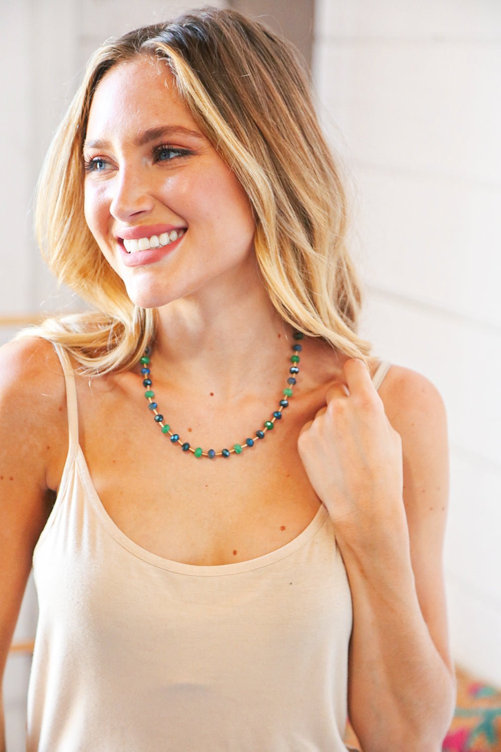 Green Beaded Chain Necklace with Lobster Clasp - Molliee Boutique