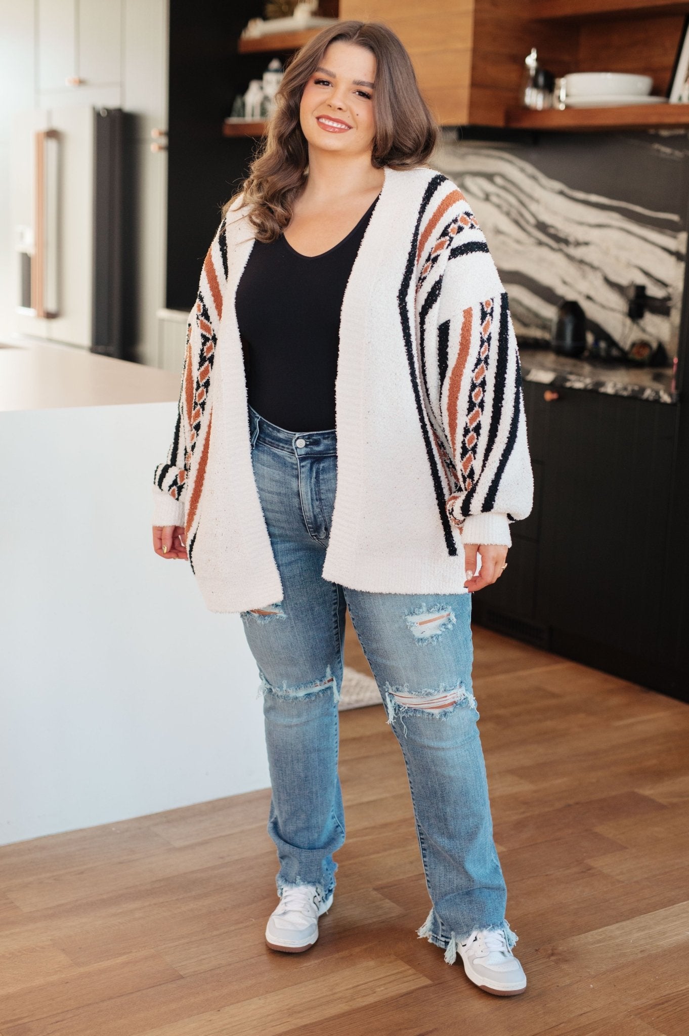 Holding On Aztec Print Cardigan - Molliee Boutique