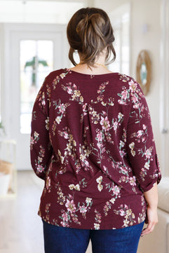 Hometown Classic Top in Wine Floral - Molliee Boutique