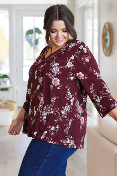 Hometown Classic Top in Wine Floral - Molliee Boutique