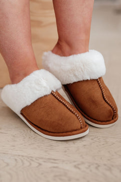 Just Chilling Slippers - Molliee Boutique