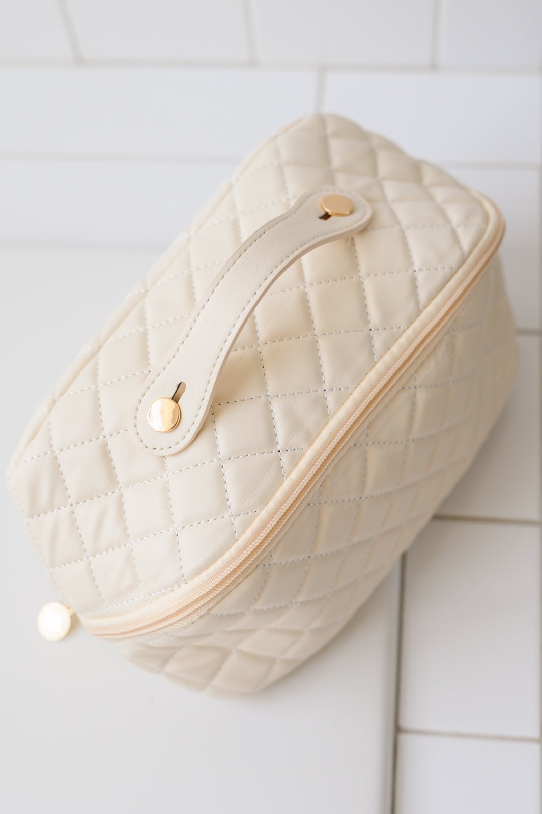 Large Capacity Quilted Makeup Bag in Cream - Molliee Boutique