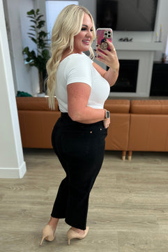 Lizzy High Rise Control Top Wide Leg Crop Jeans in Black - Molliee Boutique