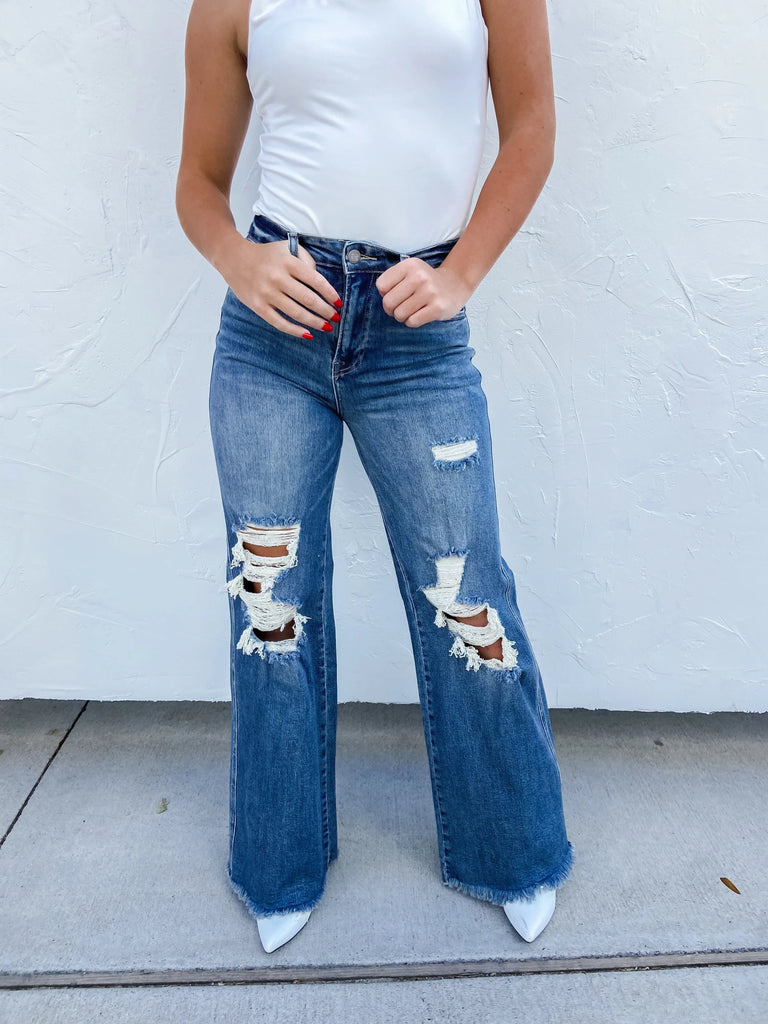 PREORDER: Blakeley Distressed Jeans - Molliee Boutique