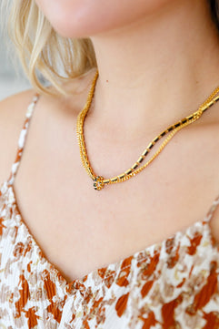 She's Got A Dark Streak Necklace - Molliee Boutique