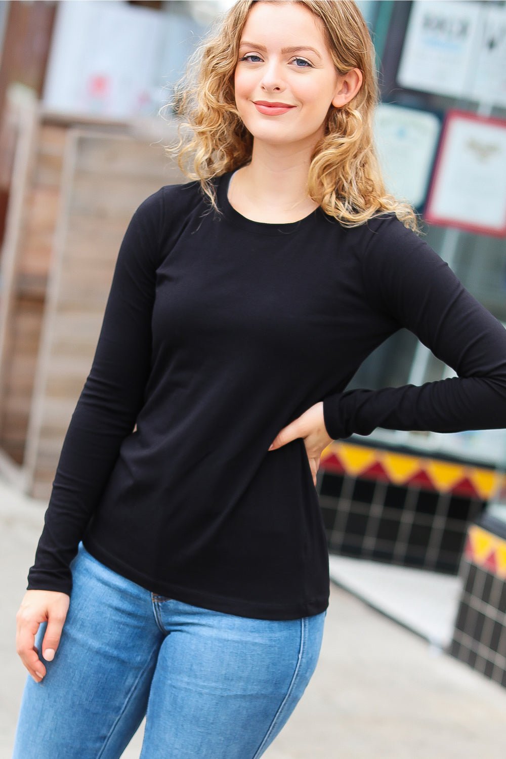 Simple Solutions Black Cotton Crew Neck Long Sleeve T-Shirt - Molliee Boutique