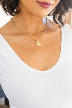 Simple Sunflower Pendent Necklace - Molliee Boutique