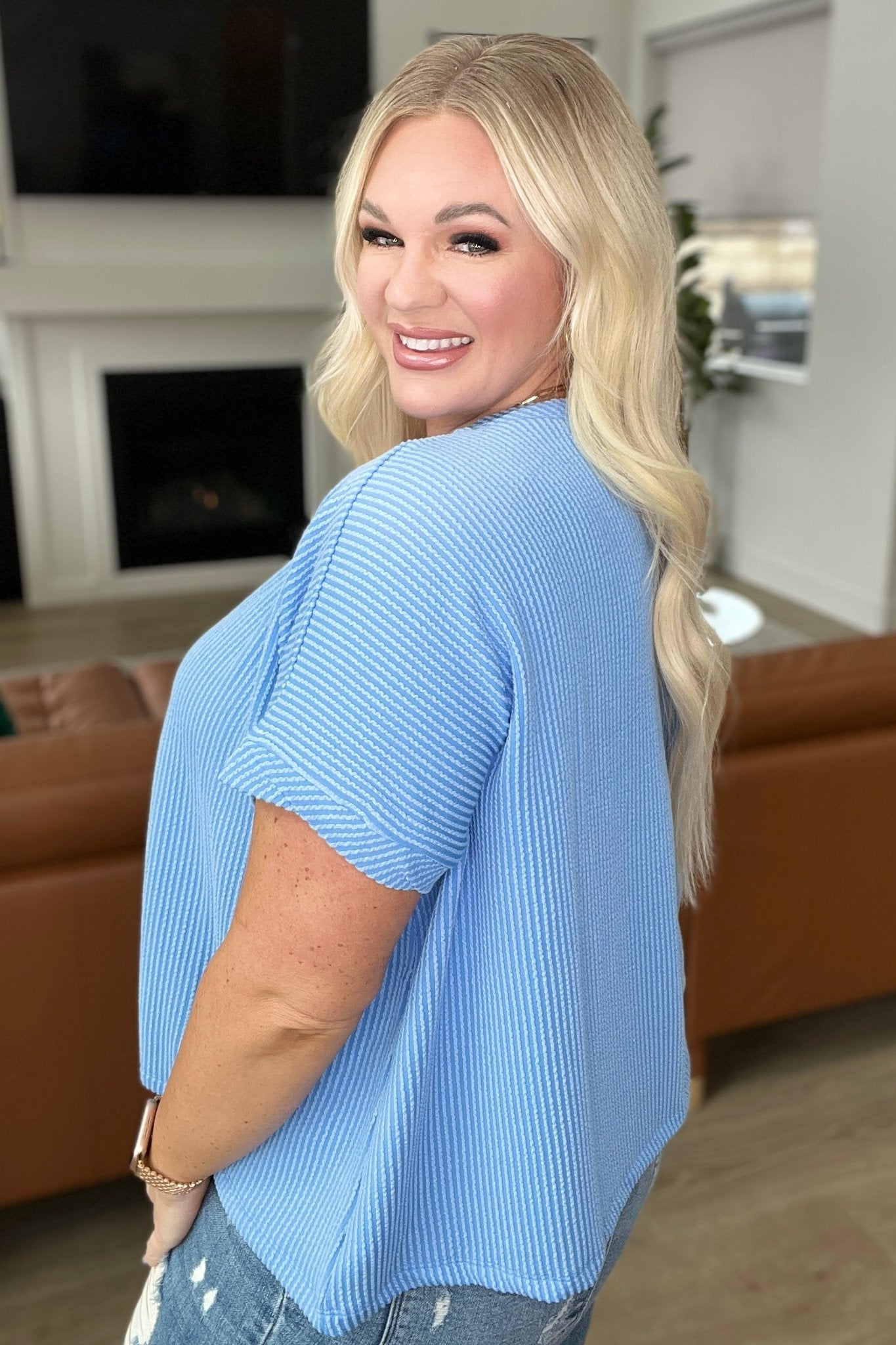 Textured Line Twisted Short Sleeve Top in Sky Blue - Molliee Boutique